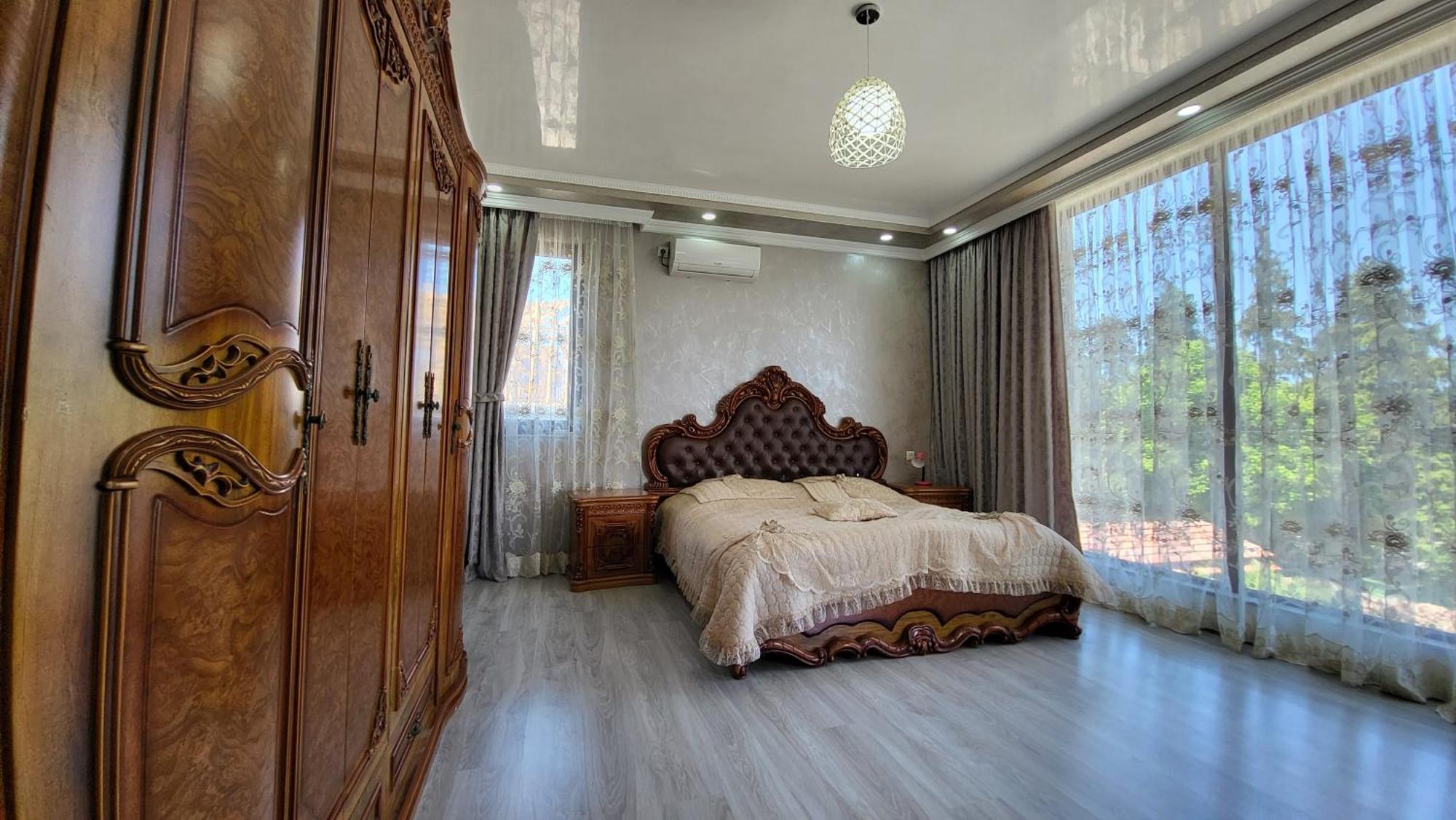 Guesthouse Gocha Beridze Batumi Exterior photo